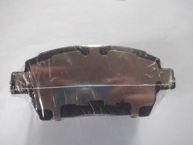 картинка КОЛОДКА ТОРМОЗНАЯ ПЕРЕДНЯЯ BYD F3, F3R  (К-КТ) 10375093-00  10025826