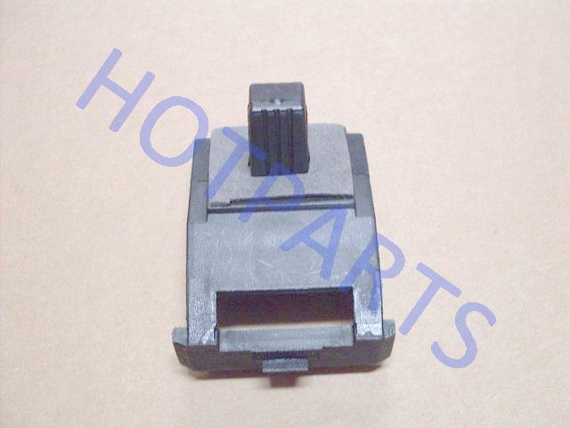 картинка ЗАЖИМ БОКОВОЙ КРЕПЛЕНИЯ ПЕРЕДНЕГО БАМПЕРА HOVER  - 2803608-K00  2803201-K00
