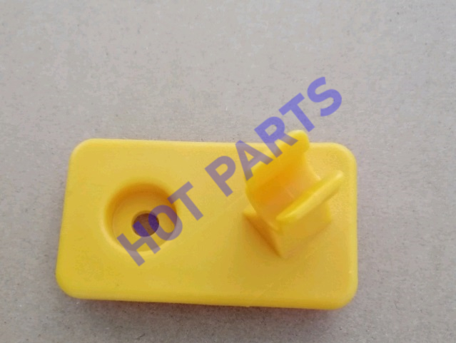 картинка ЗАЖИМ ФИКСИРУЮЩИЙ ОПОРНОЙ СТОЙКИ КАПОТА FE-7  5032008300