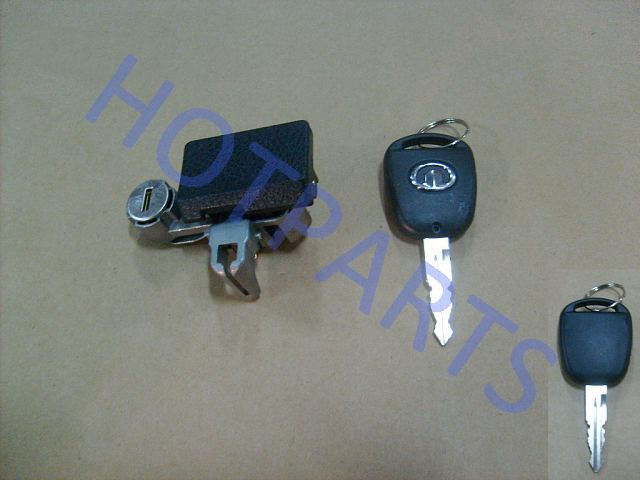 картинка ЗАМОК ВЕЩЕВОГО ЯЩИКА GW HOVER H5  5303300-K80-0089