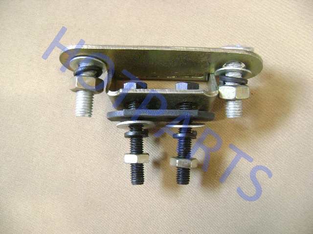 картинка ПЕТЛЯ ДВЕРИ ЗАДКА ВЕРХНЯЯ GW ПИКАП  8516300-D81