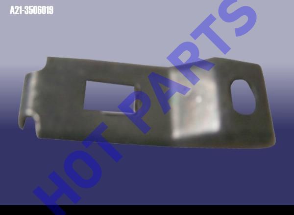 BRACKET -THREE WAY PIPE CLIP