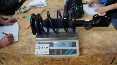 картинка Front strut assy.left -- не разобрано 2 C2905100